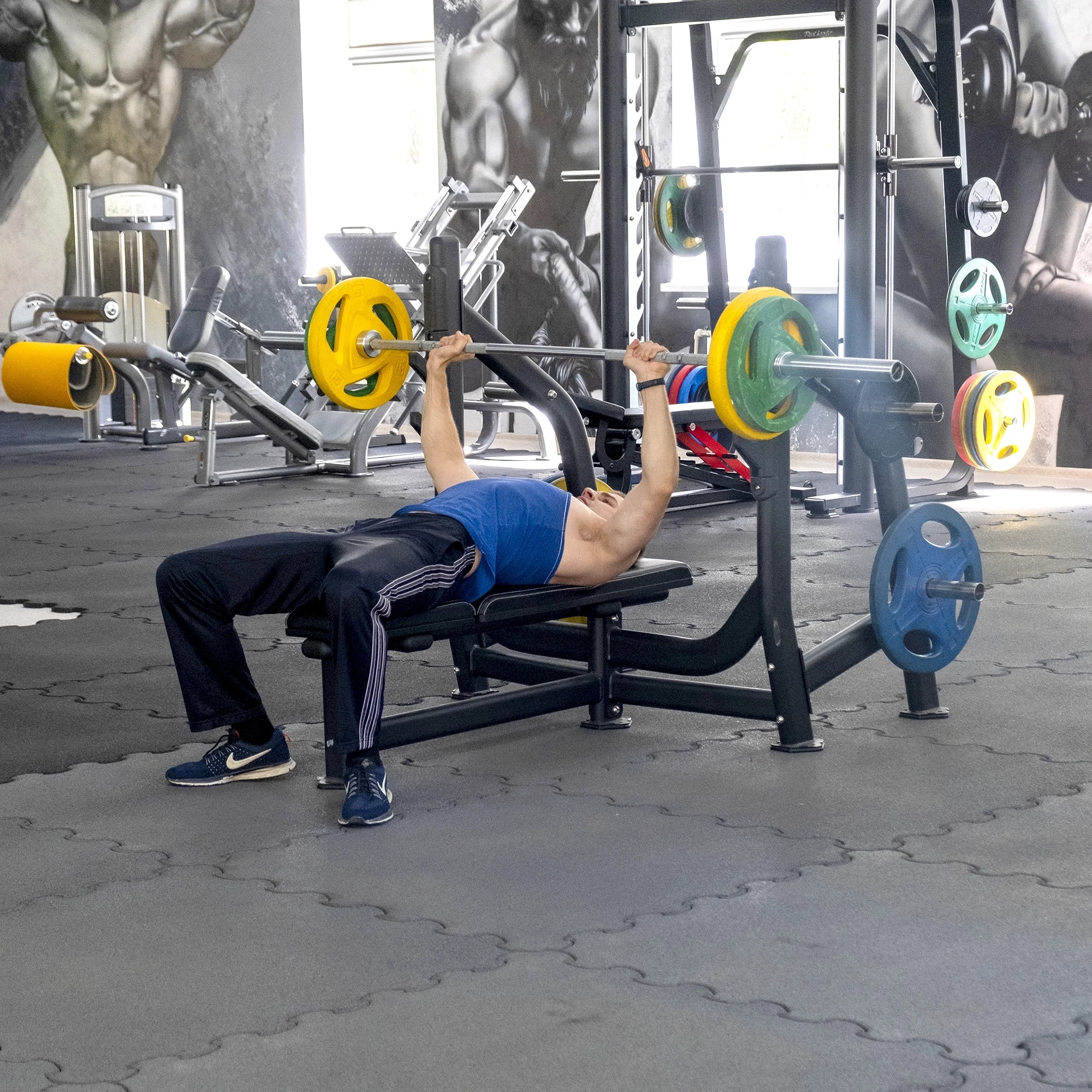 Скамья для жима Realleader FW-1001 (черная рама)