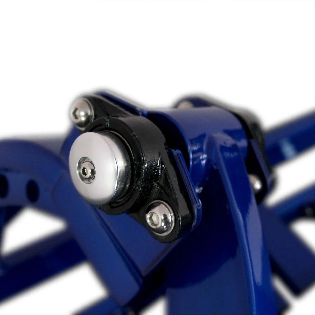 Жим лежа от груди на свободных весах Realleader LD-1002 (HSPro-1002) (красная рама)