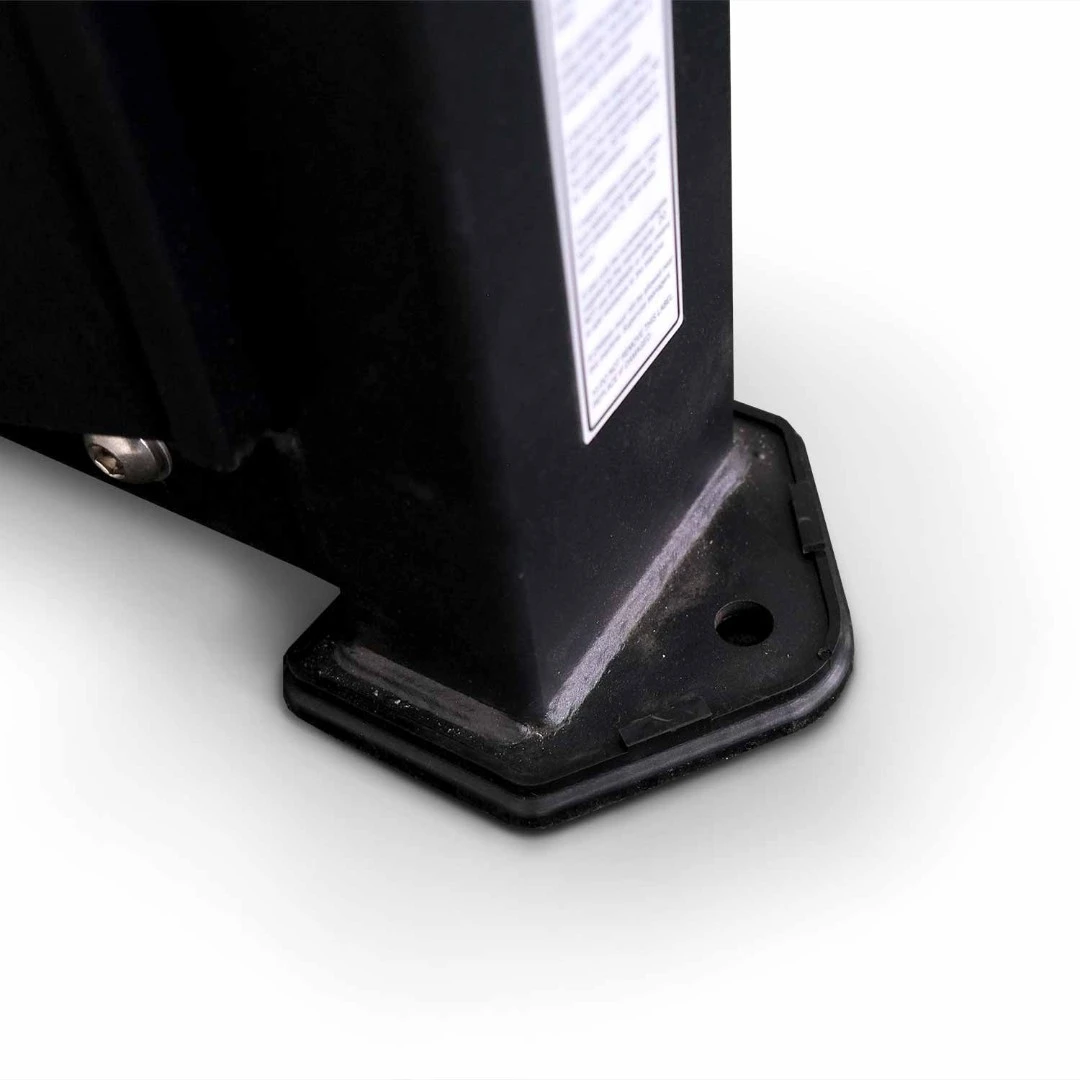 Грудной жим сидя Realleader M2-1001 (черная рама, черная обивка)