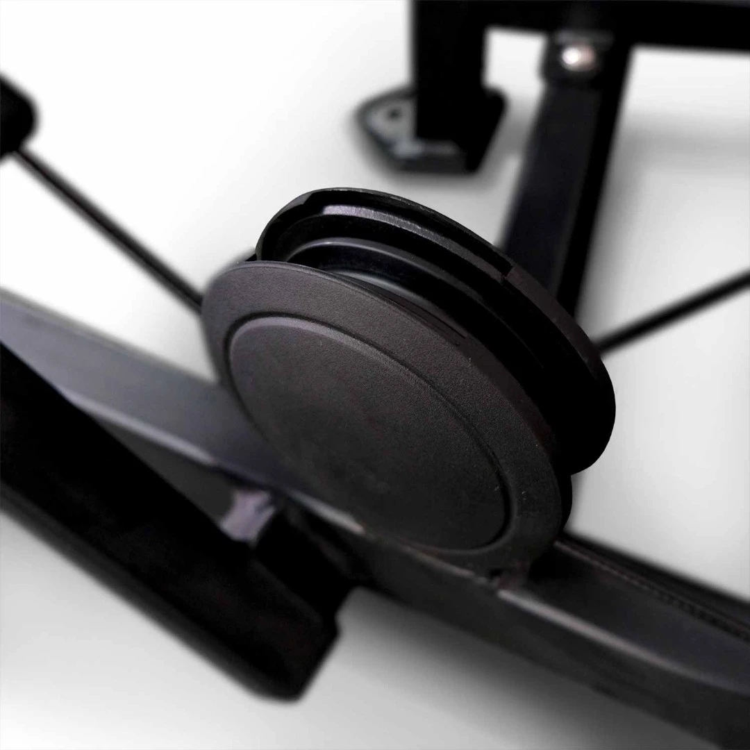 Грудной жим сидя Realleader M2-1001 (черная рама, черная обивка)