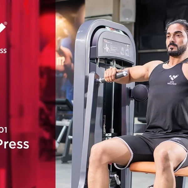 Грудной жим сидя Realleader M2-1001 (черная рама, черная обивка) video preview